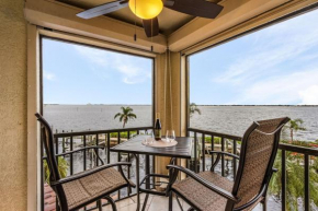 RIVERFRONT VIEW, Stunning Sunrises, Community Pool - Condo Waterfront Sunrise - Roelens